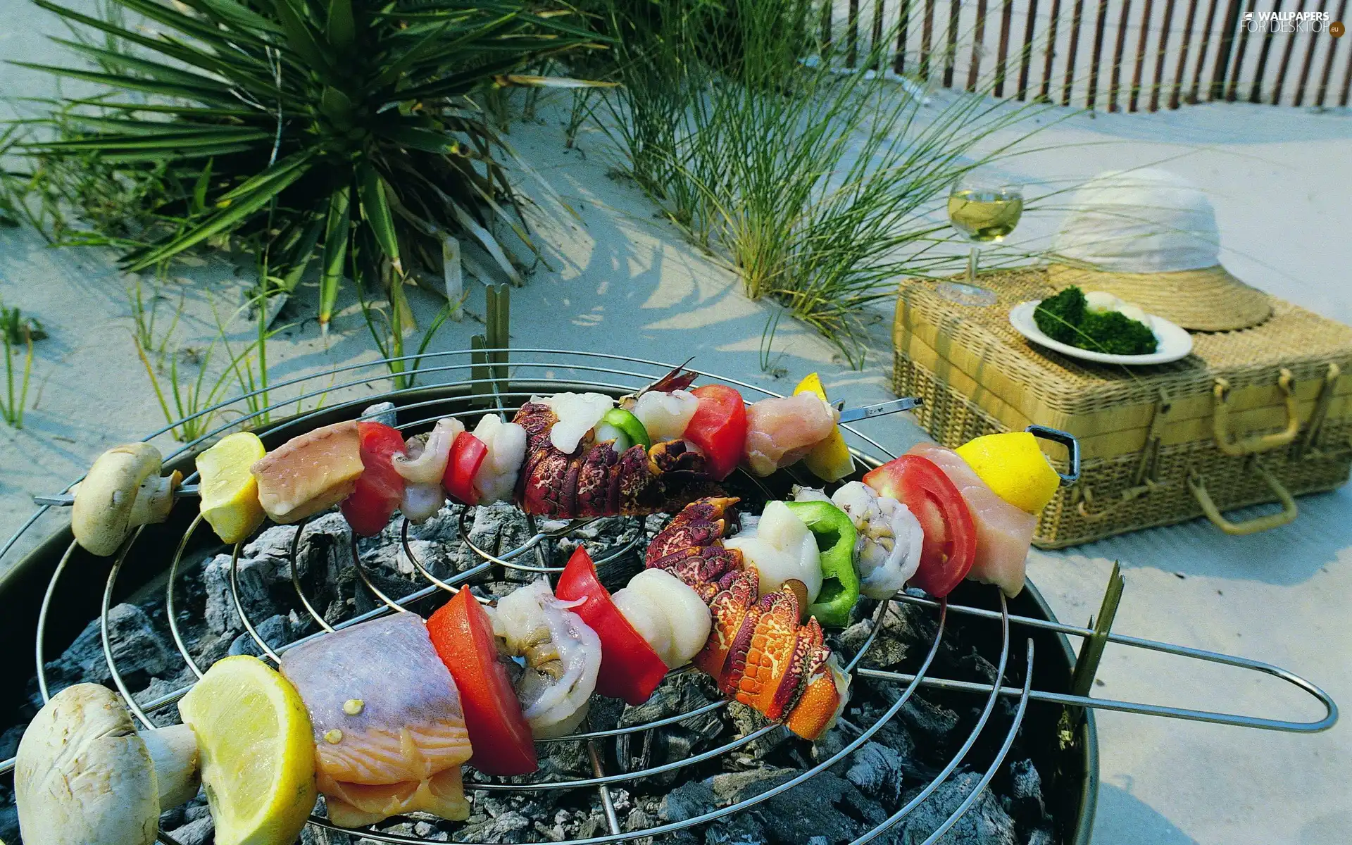 Skewers, case, seafood, Grill