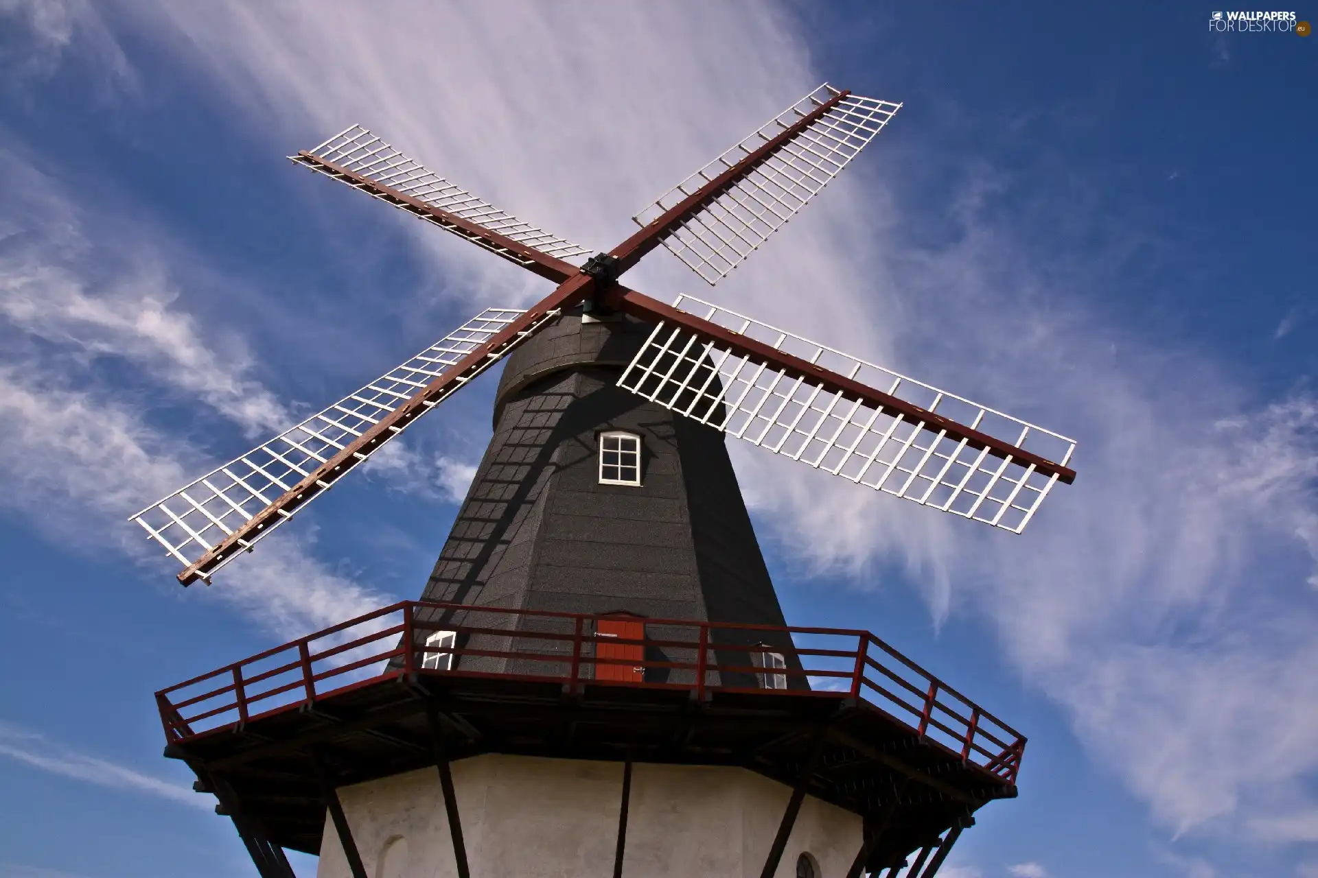 Windmill, Sky