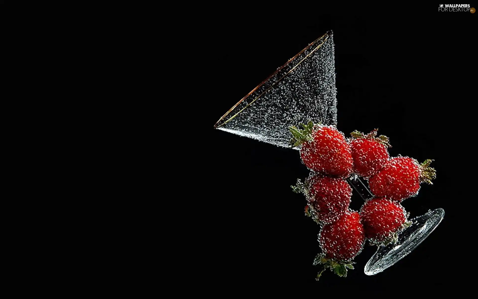 Bowl, strawberries