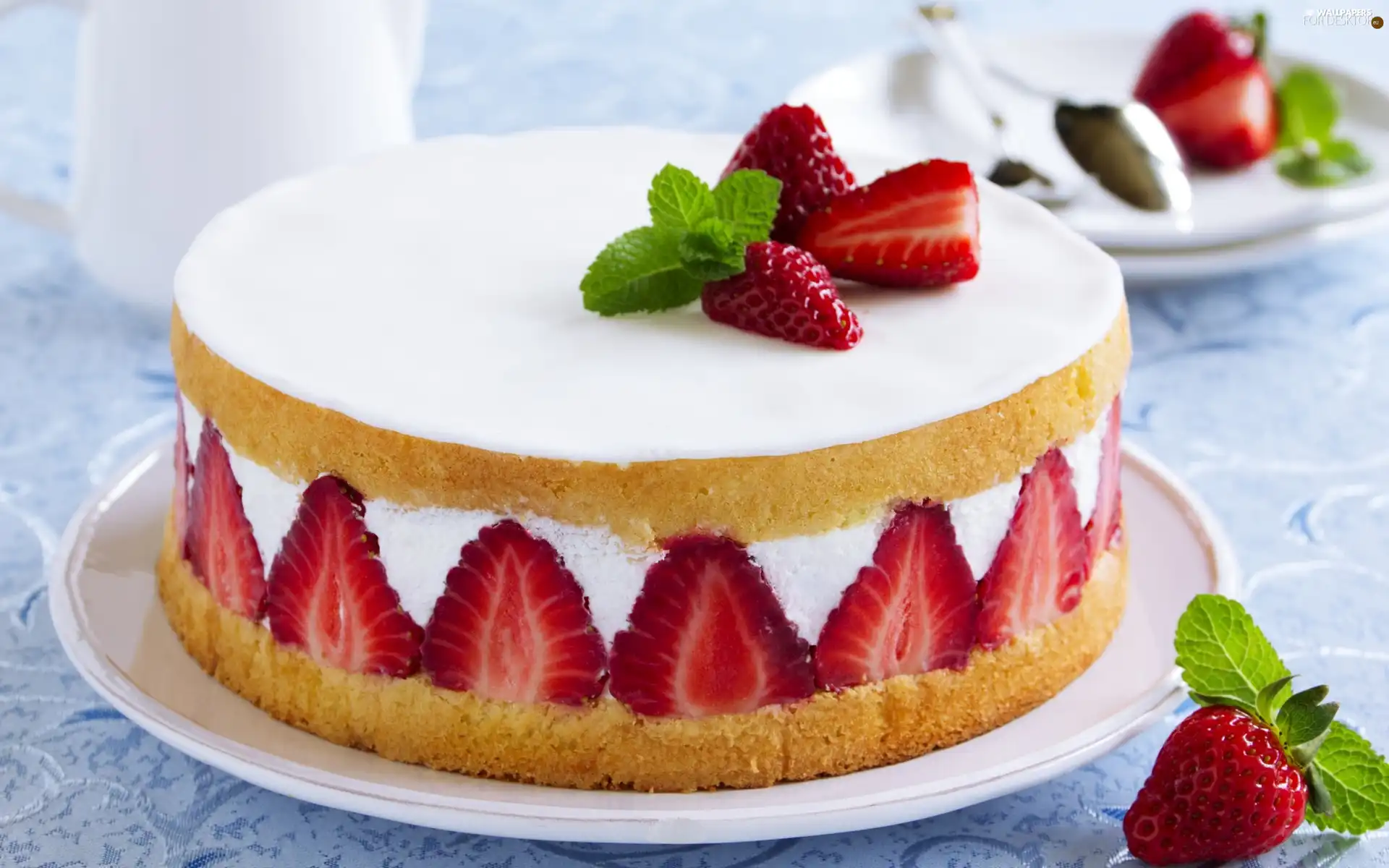 Strawberry, cake, Creamy