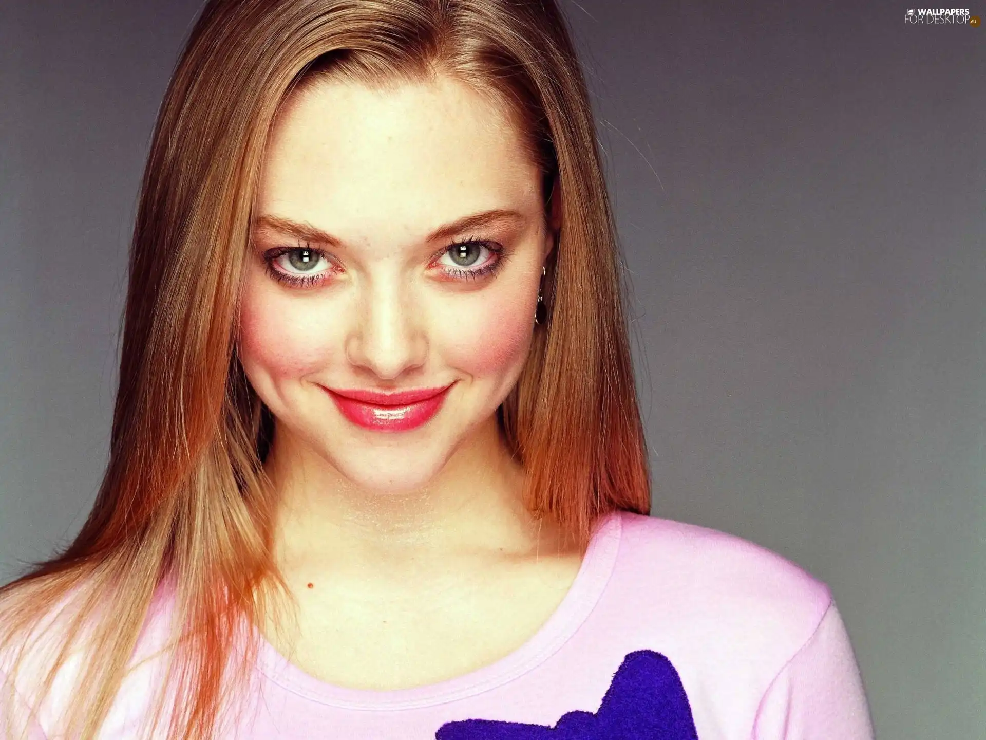 Amanda Seyfried, Smile, The look