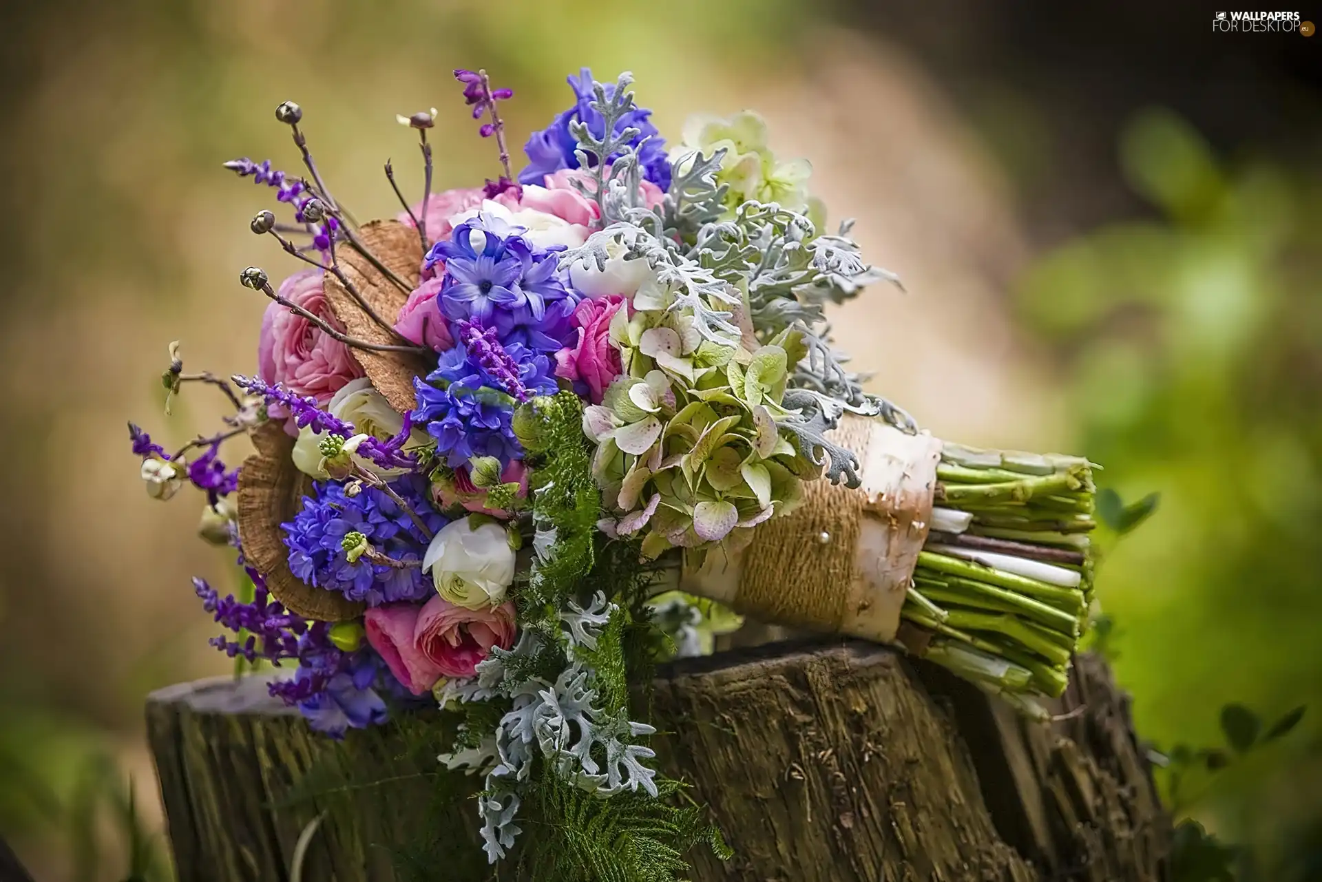 trunk, bouquet, flowers