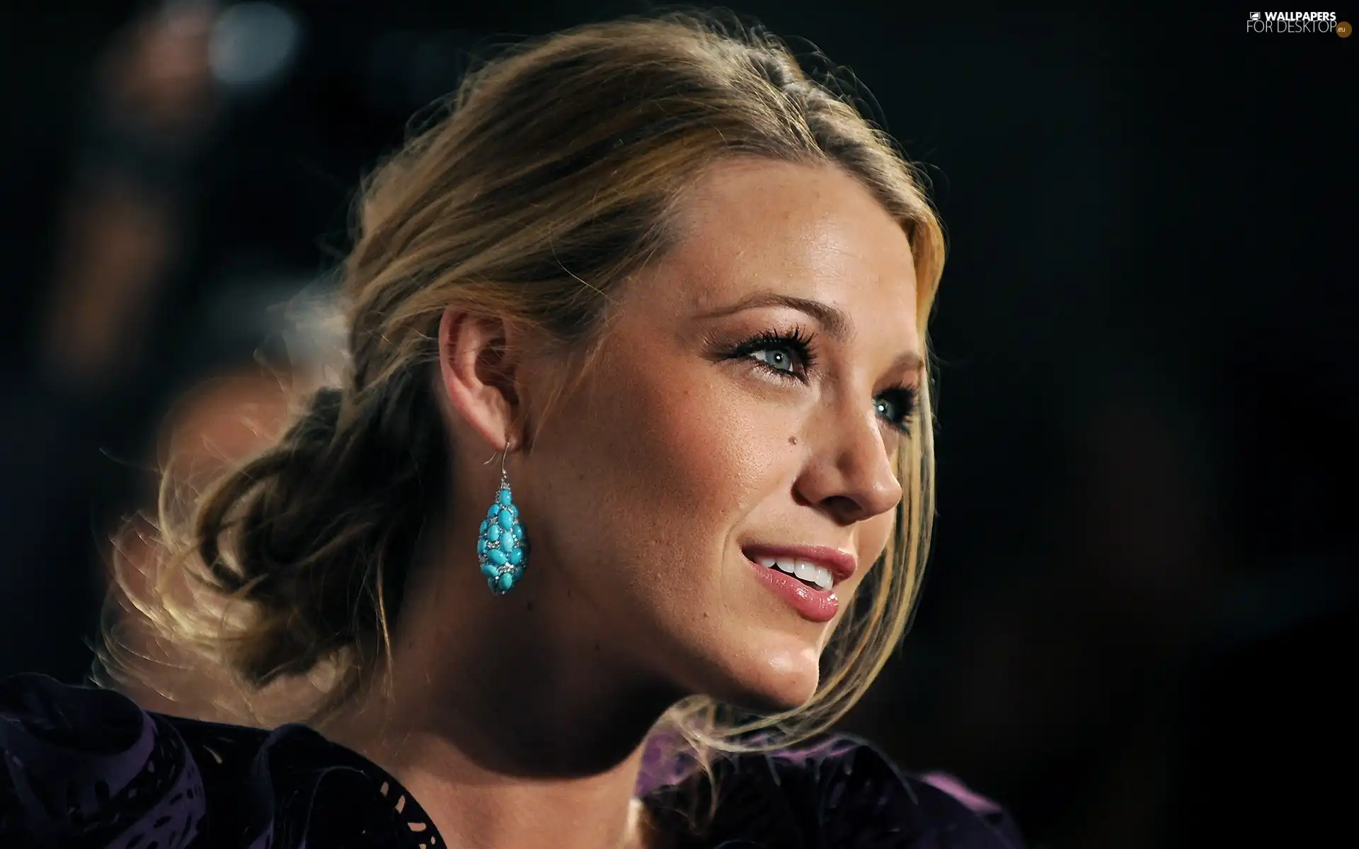 ear-ring, Blake Lively, turquoise