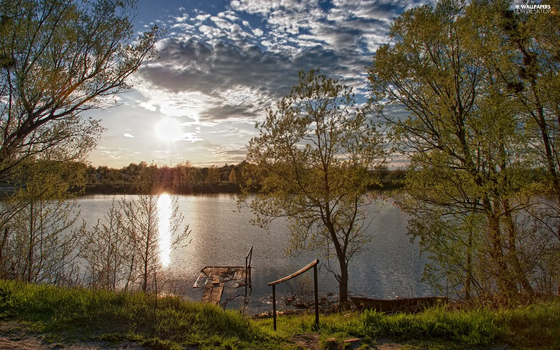 clouds, trees, viewes, lake