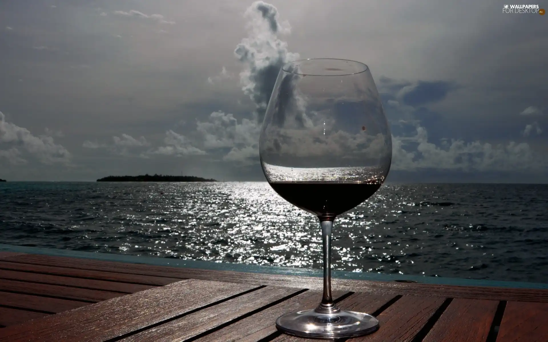 wine glass, Wines, sea, pier, cloudy