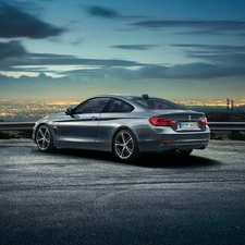 BMW 435i, Above the Town