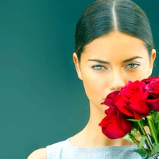 Adriana Lima, roses