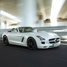 Mercedes-Benz SLS Roadster, AMG