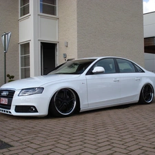 Decreased, Audi A4 B8