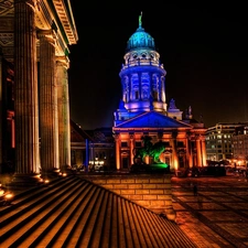 column, Berlin, night