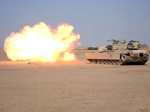 M1A1 Abrams, Big Fire, Desert, shot