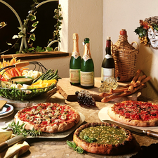 Extras, pizza, Wines