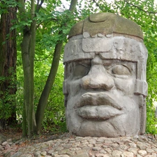 Arkady Fiedler Museum, Puszczykowo, Olmecka, sculpture, Head