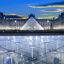 France, Louvre, Paris