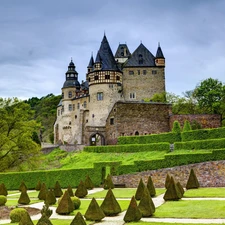 Castle, the walls, hedge, Towers