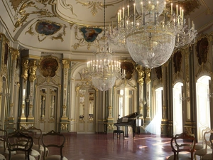 interior, richly, decorated