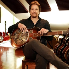 Jerry Douglas, Guitars