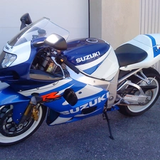 Suzuki GSX-R 1000, K1