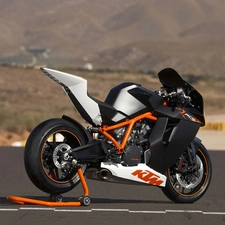 KTM RC8, Zadupek