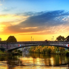 viewes, River, clouds, Houses, ligh, luminosity, flash, trees, bridge, sun, Przebijaj?ce