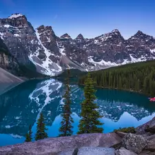 viewes, Province of Alberta, Moraine Lake, clouds, Mountains, Banff National Park, lake, Canada, Stones, trees