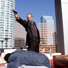 Jason Statham, Gun, murder, skyscrapers