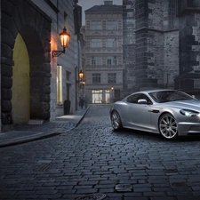 Aston Martin AMV10, old town