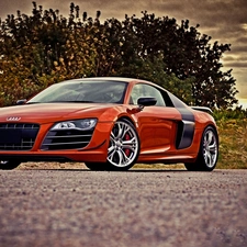 Red, Audi R8