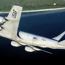 wings, Boeing KC-135R, return