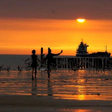 Ship, Steam, Beaches