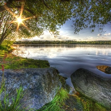 Stones, rays, lake