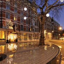 London, Hotel hall, Street