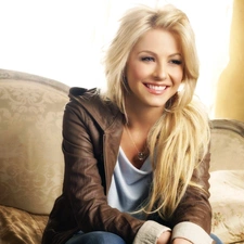 Sofa, Julianne Hough, Tiny Jacket