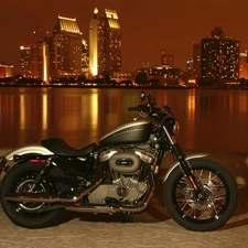 Night, Harley-Davidson Sportster 1200N, Town