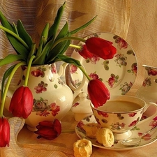 Tulips, china, coffee