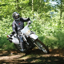 Suzuki DR-Z 400 S, turn