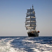 sea, sailing vessel