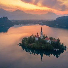 Church of the Annunciation of the Virgin Mary, Lake Bled, Great Sunsets, Blejski Otok Island, Slovenia, Julian Alps Mountains, reflection
