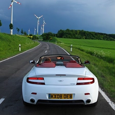 Windmills, Aston Martin V8 Vantage, Way