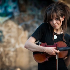 Violinist, lindsey stirling, young